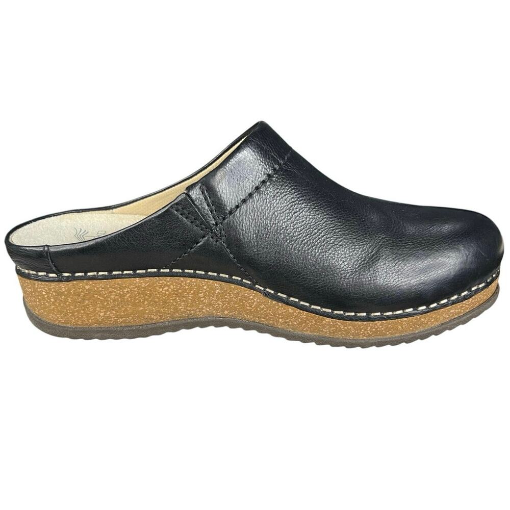 Dansko Women’s Mariela Black Leather Clog Size 38 US 7.5/8 - Picture 3 of 11